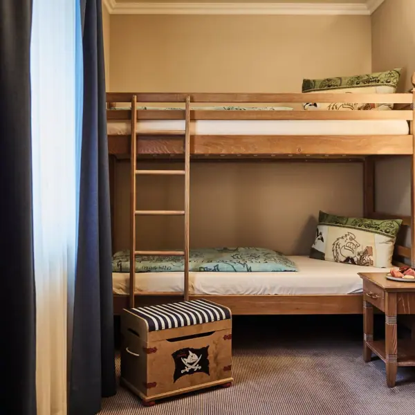 Kinderzimmer im aja Bansin Etagenbett in einem Zimmer