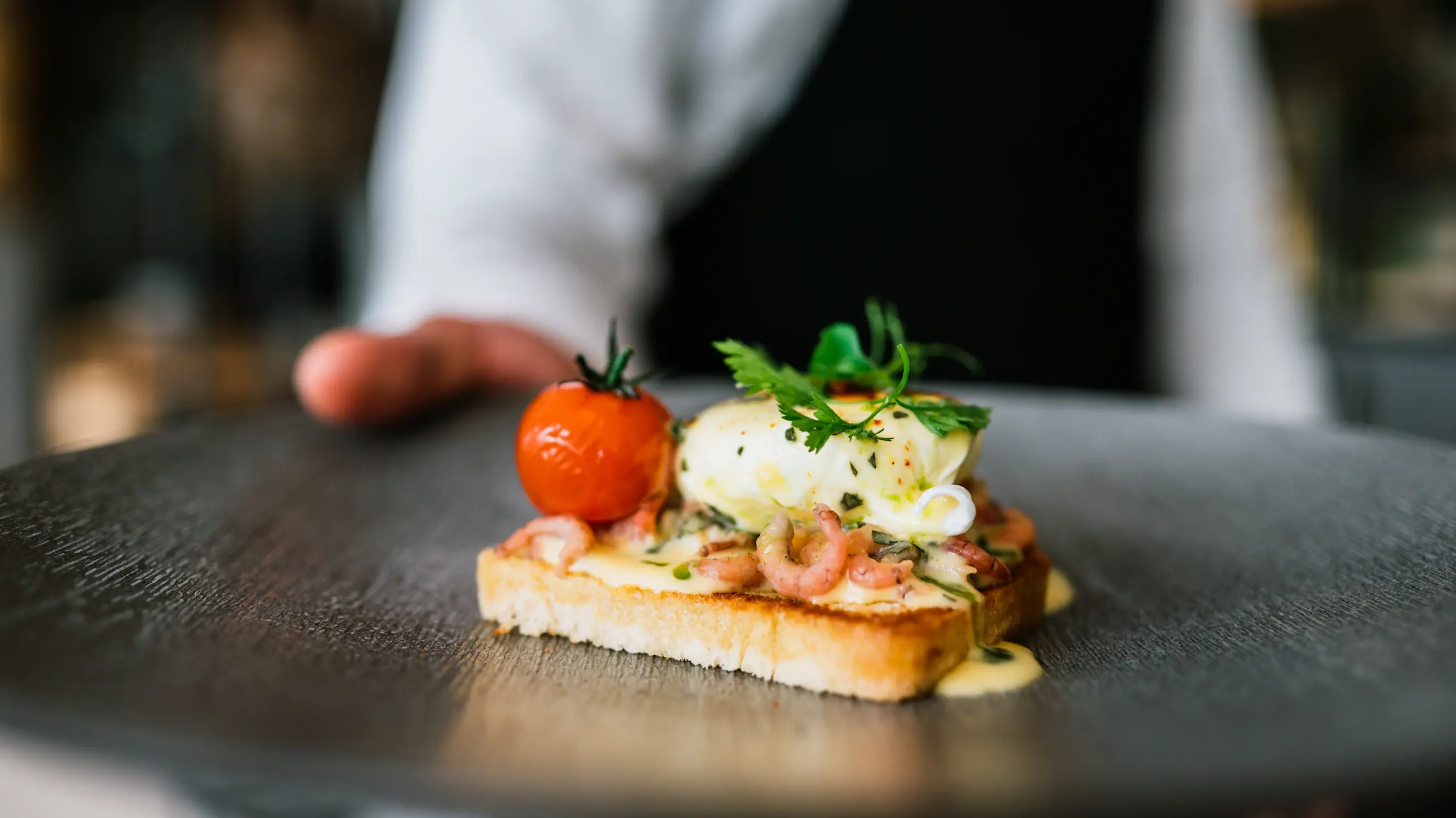 Egg Benedict mit Krabben Egg Benedict mit Nordseekrabben