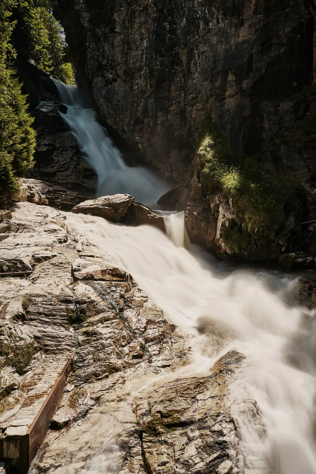 Bad Gastein Wasserfall Der Bad Gasteiner Wasserfall über Felsen.