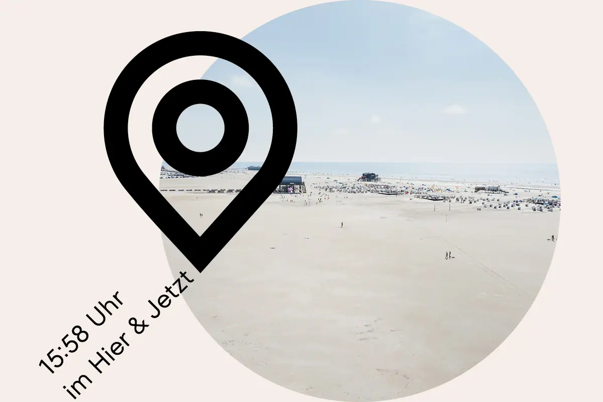 Im Hier und Jetzt Kartenmarkierung am Strand