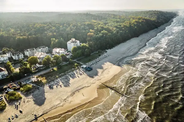 aja Bansin Das aja Bansin auf Usedom direkt am Strand mit der Ostsee vor der Tür.