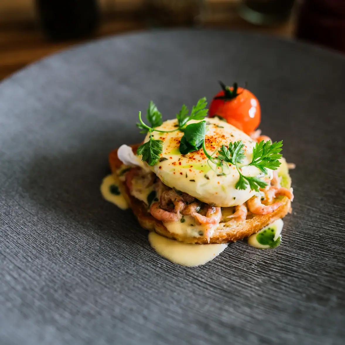 Egg Benedict mit Nordseekrabben Egg Benedict mit Nordseekrabben